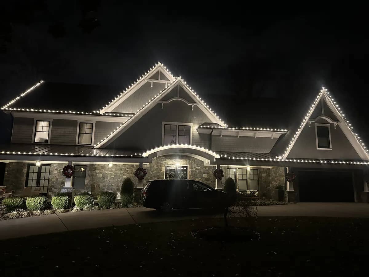 Christmas light installation in Bethesda, MD — LightDMV