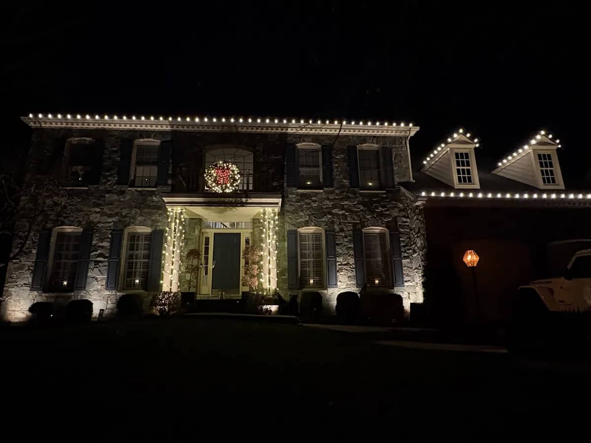 Christmas light installation in Leesburg, VA — LightDMV