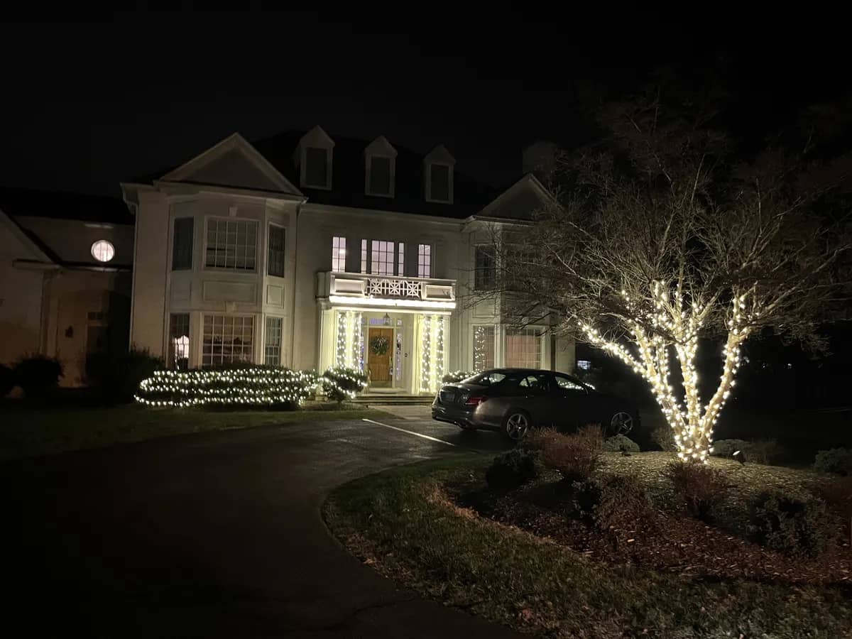 Christmas light installation in Potomac, MD — LightDMV