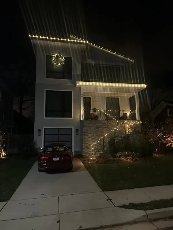 Christmas light installation in Arlington, VA — LightDMV
