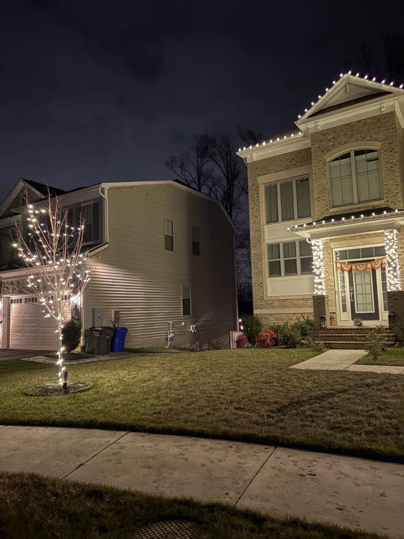 Christmas light installation in Fairfax, VA — LightDMV