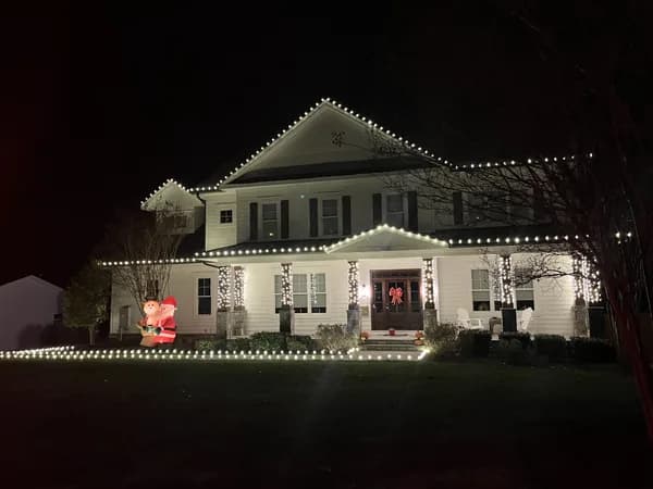 Christmas light installation in Georgetown, DC — LightDMV