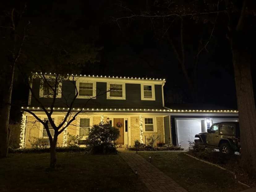 Christmas light installation in Herndon, VA — LightDMV