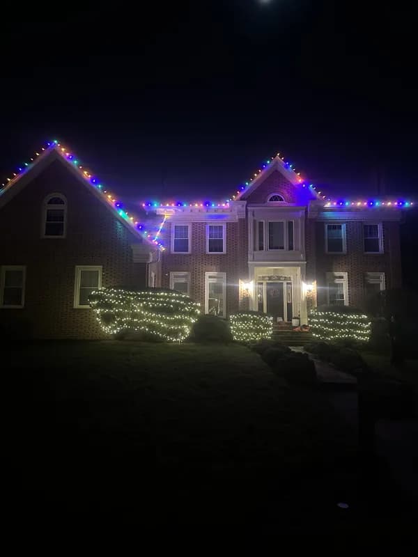 Christmas light installation in McLean, VA — LightDMV