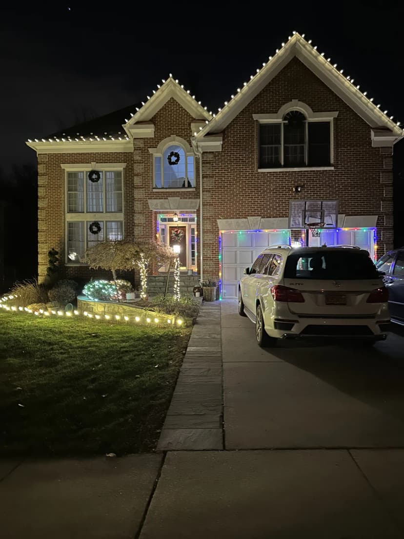 Christmas light installation in Rockville, MD — LightDMV