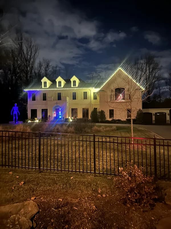 Christmas light installation in Rockville, MD — LightDMV
