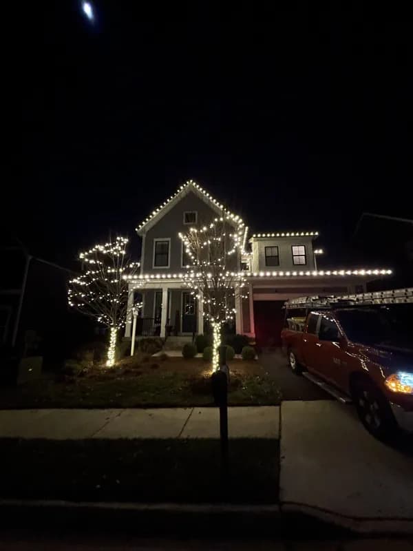 Christmas light installation in Silver Spring, MD — LightDMV