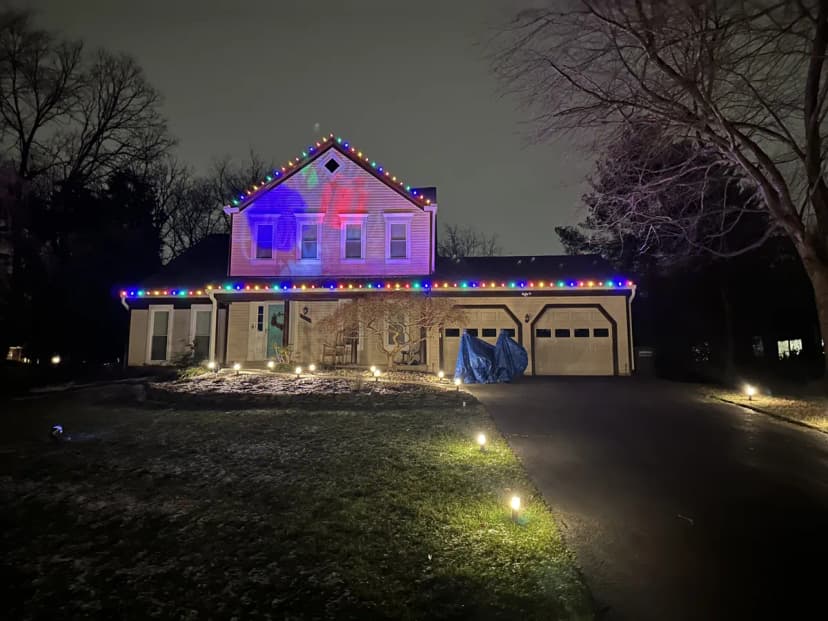 Christmas light installation in Vienna, VA — LightDMV