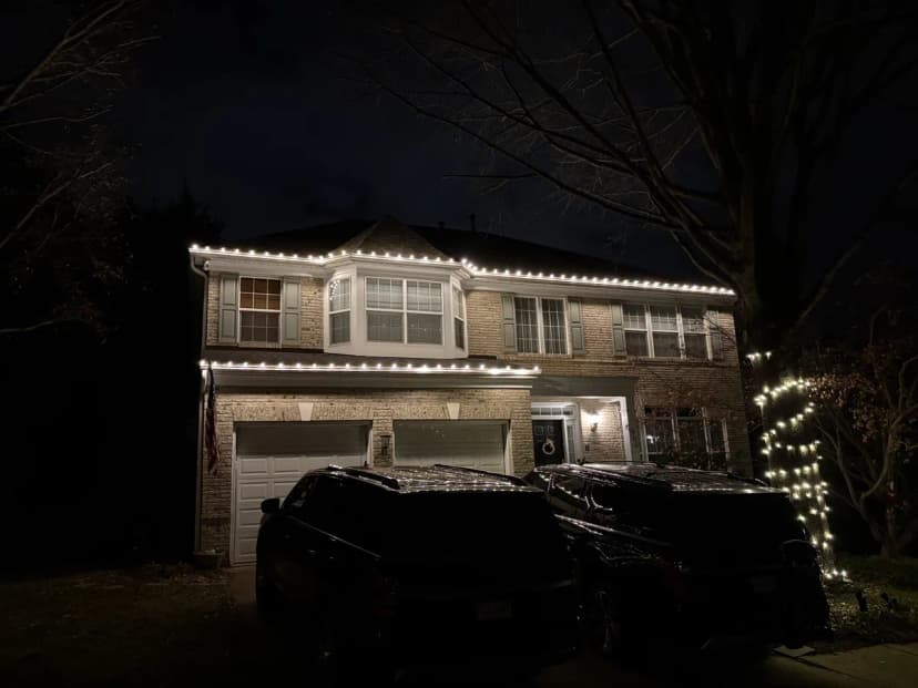 Christmas light installation in Arlington, VA — LightDMV