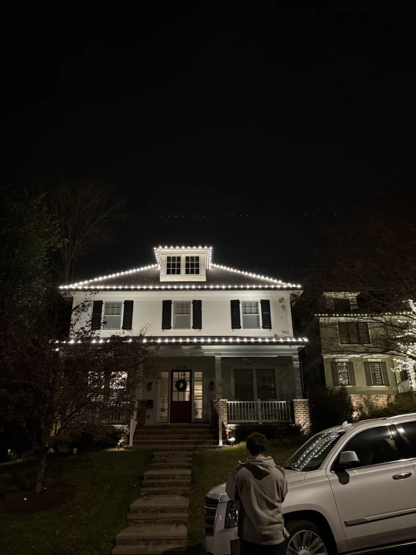 Christmas light installation in Arlington, VA — LightDMV