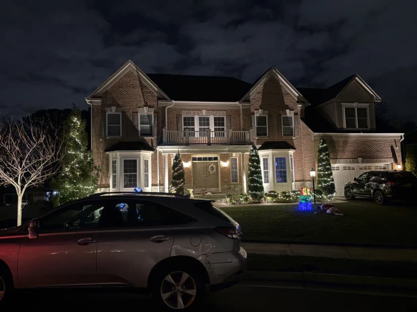 Christmas light installation in Arlington, VA — LightDMV