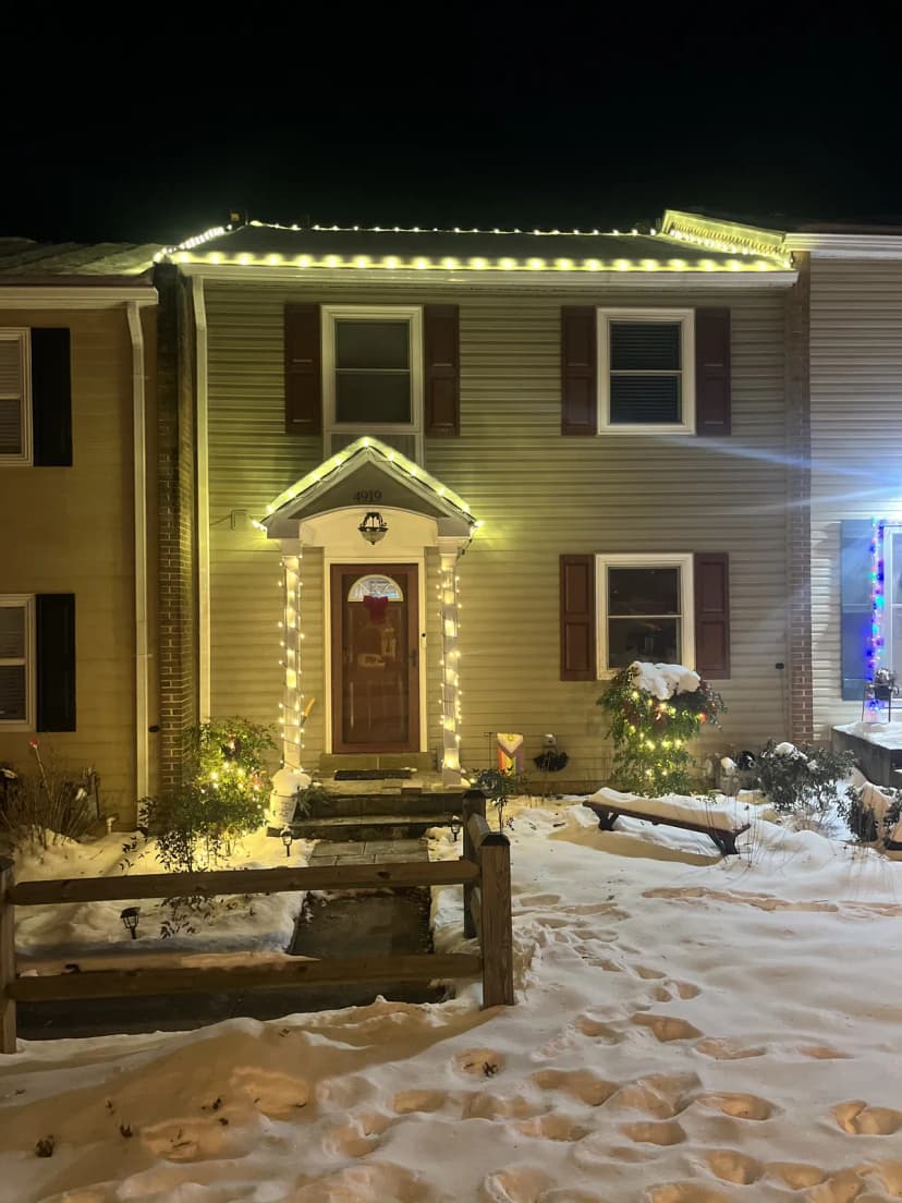 Christmas light installation in Georgetown, DC — LightDMV