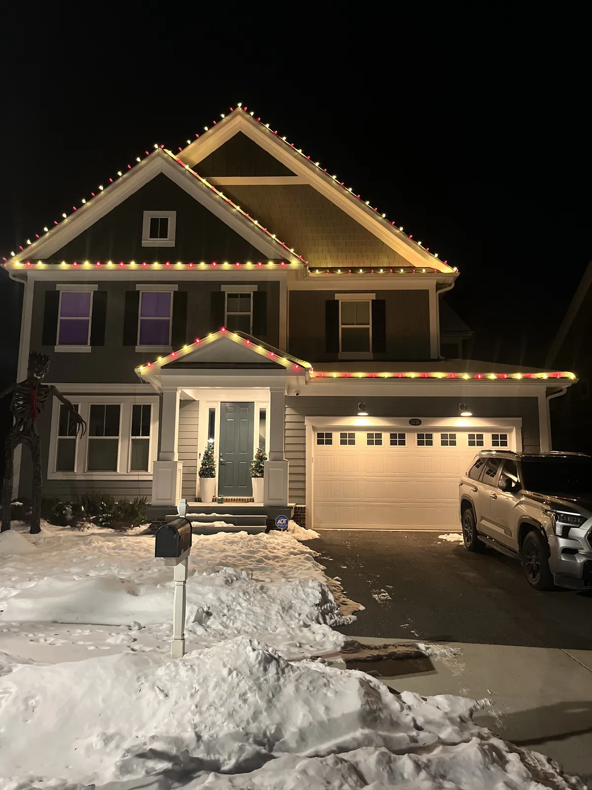 Christmas light installation in Alexandria, VA — LightDMV