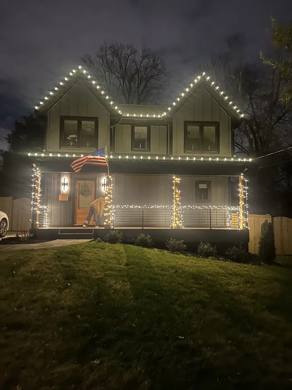 Christmas light installation in Arlington, VA — LightDMV