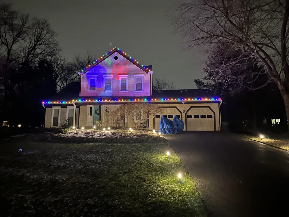 Christmas light installation in Ashburn, VA — LightDMV