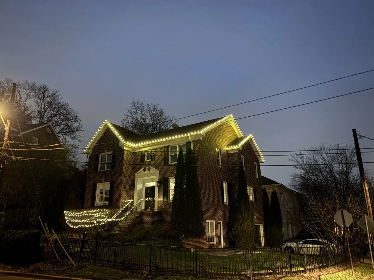 Christmas light installation in Capitol Hill, DC — LightDMV