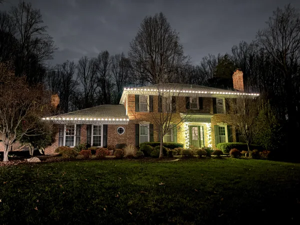 Christmas light installation in Fairfax, VA — LightDMV