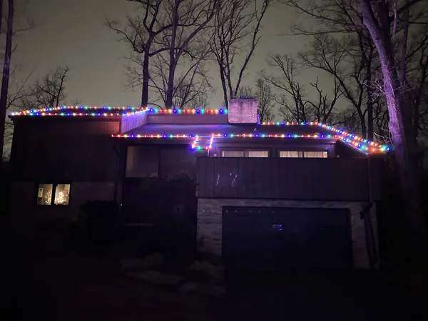 Christmas light installation in Leesburg, VA — LightDMV