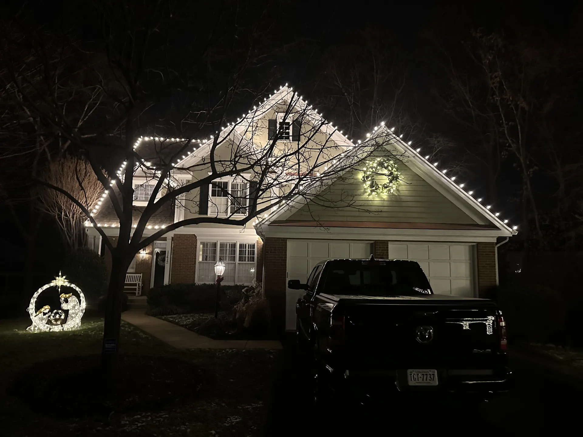 Christmas light installation in North Bethesda, MD — LightDMV